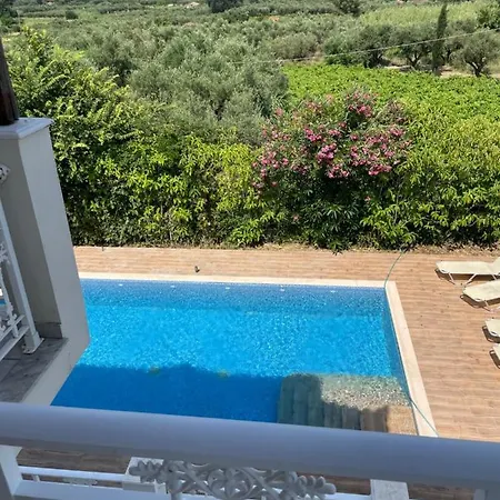 Zante 5 Bedroom With Private Pool And Basketball Court Langadhákia