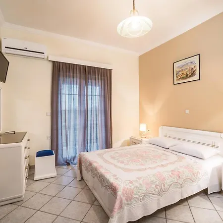 Zante 5 Bedroom With Private Pool And Basketball Court Villa *