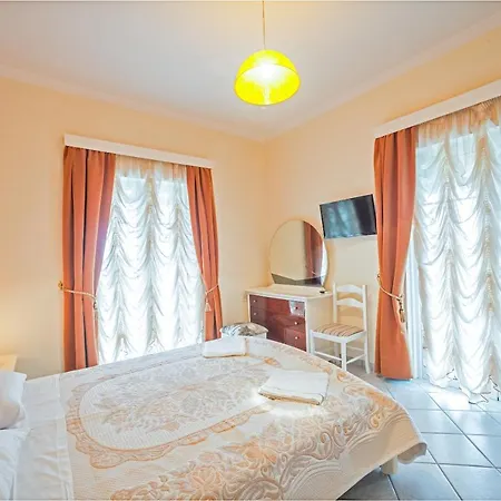 Zante 5 Bedroom With Private Pool And Basketball Court Villa Langadhákia