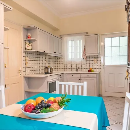 Zante 5 Bedroom With Private Pool And Basketball Court Villa *