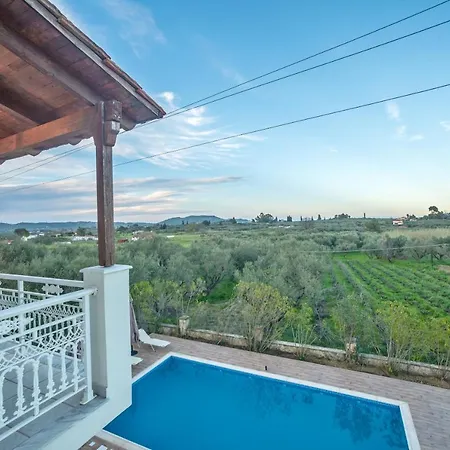 Zante 5 Bedroom With Private Pool And Basketball Court *